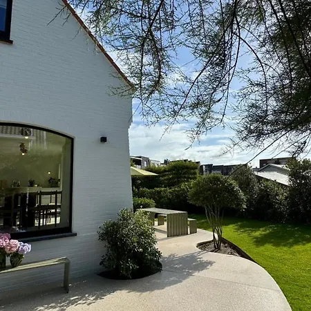 House W - North Sea 別荘