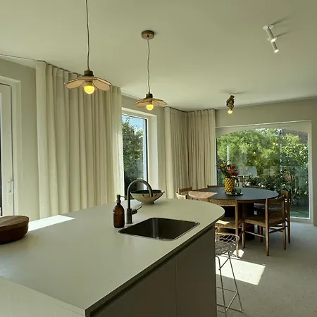 בית נופש House W - North Sea דה האן